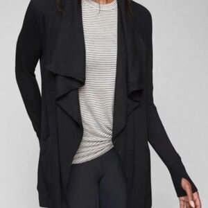 Athleta Cardigan Open Front Magnetic Closure Size 1X Black Pockets Thumb Holes